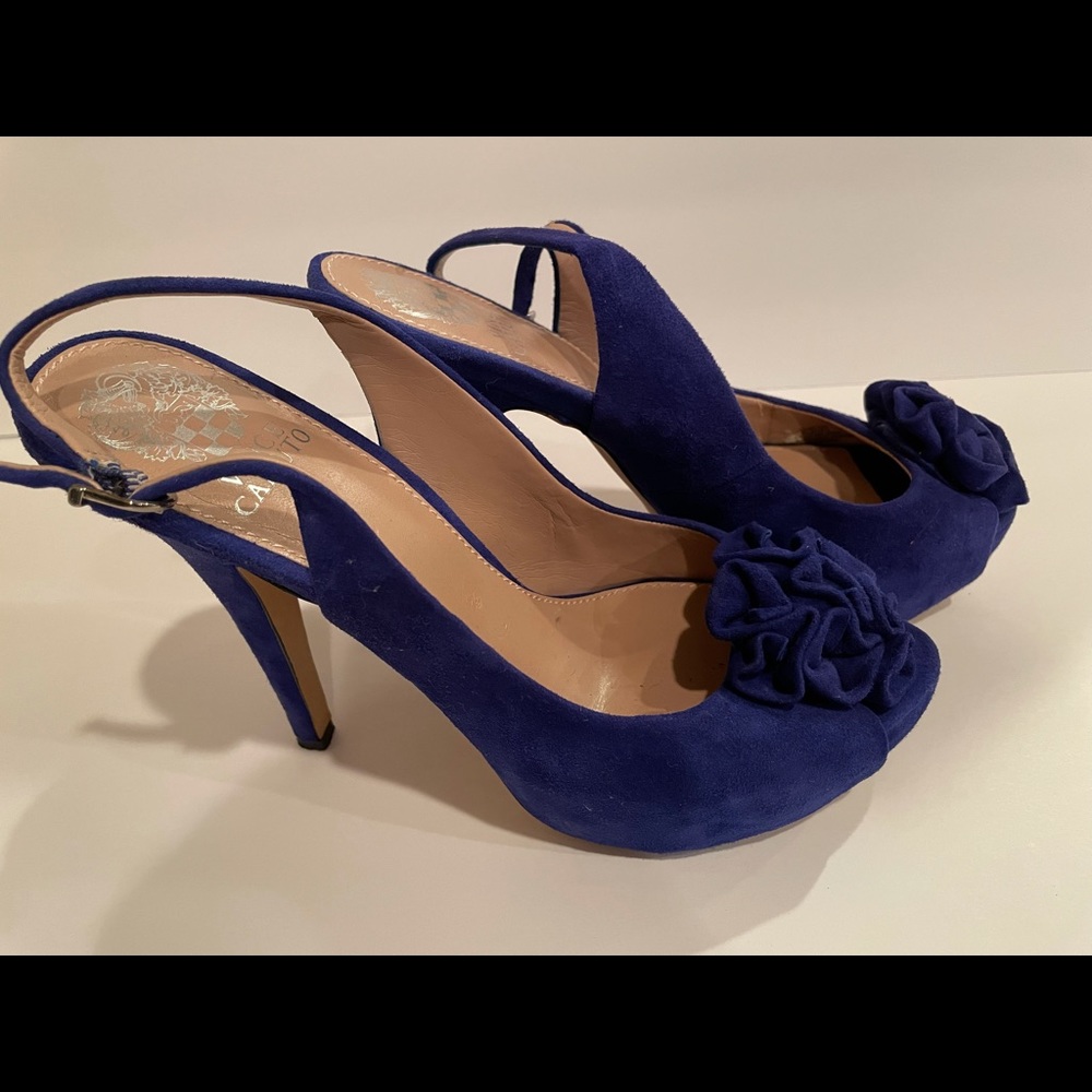 Vince Caputo indigo suede peep toe heels